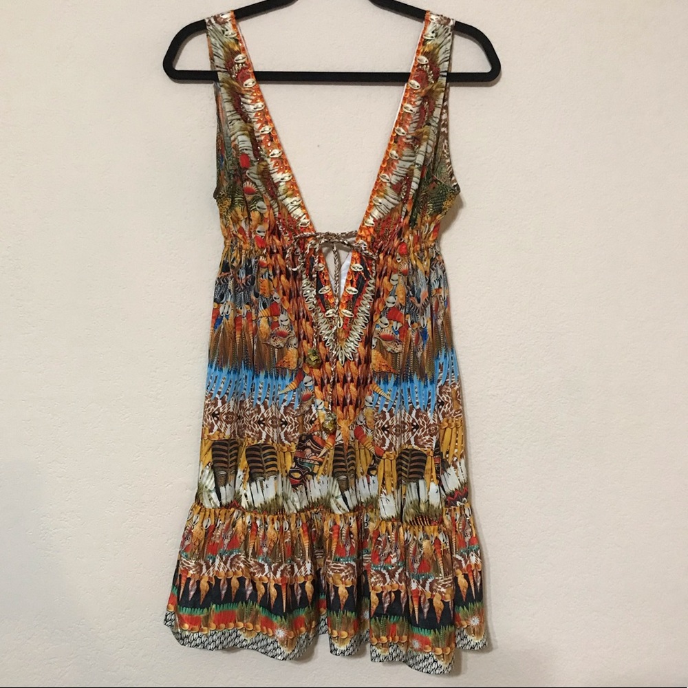 RUBYYAYA CUSTOM ETHNIC SHELL EMBELLISHED SHELL